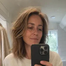 Onir member Jenna